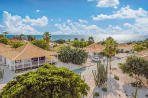 Отель Papagayo Beach Resort  Виллемстад